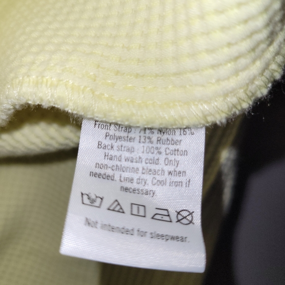 ⭐️ Janie and Jack Pale Yellow Waffle Weave Halter Dress W/ Bow - Picture 6 of 7